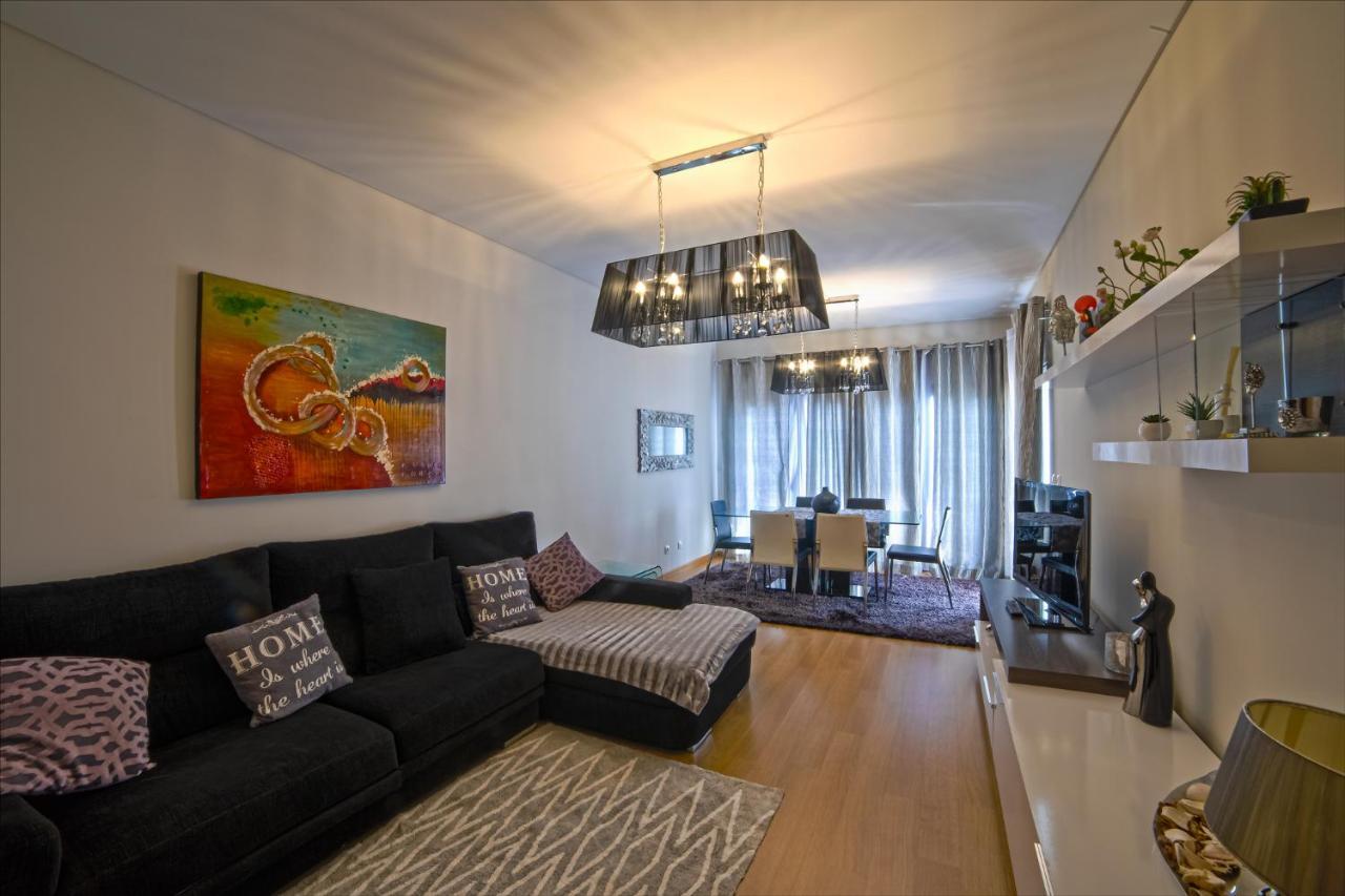 Lovely Apartment Near Airport And Nations Park, With Garage Loures Exterior foto