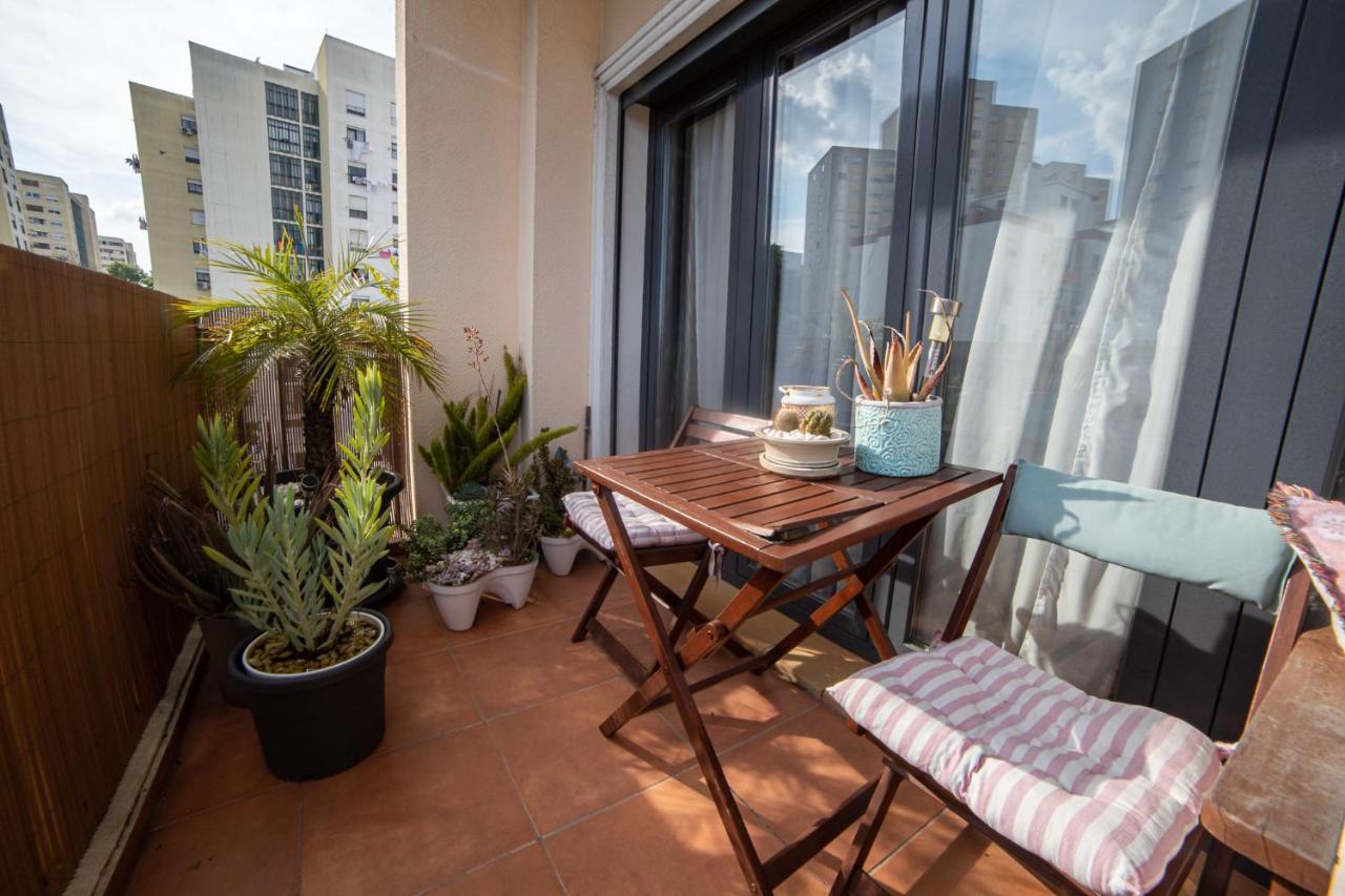Lovely Apartment Near Airport And Nations Park, With Garage Loures Exterior foto